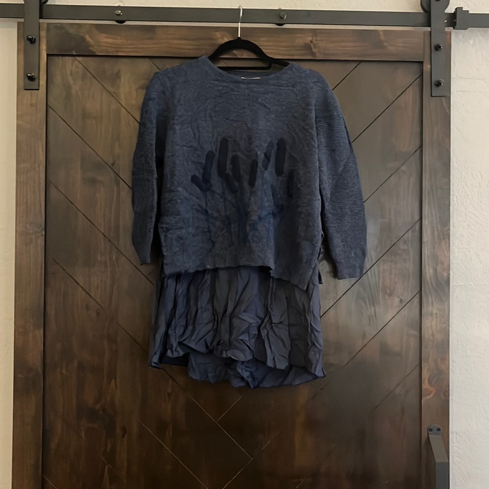 Selfie couture sweater. Size medium